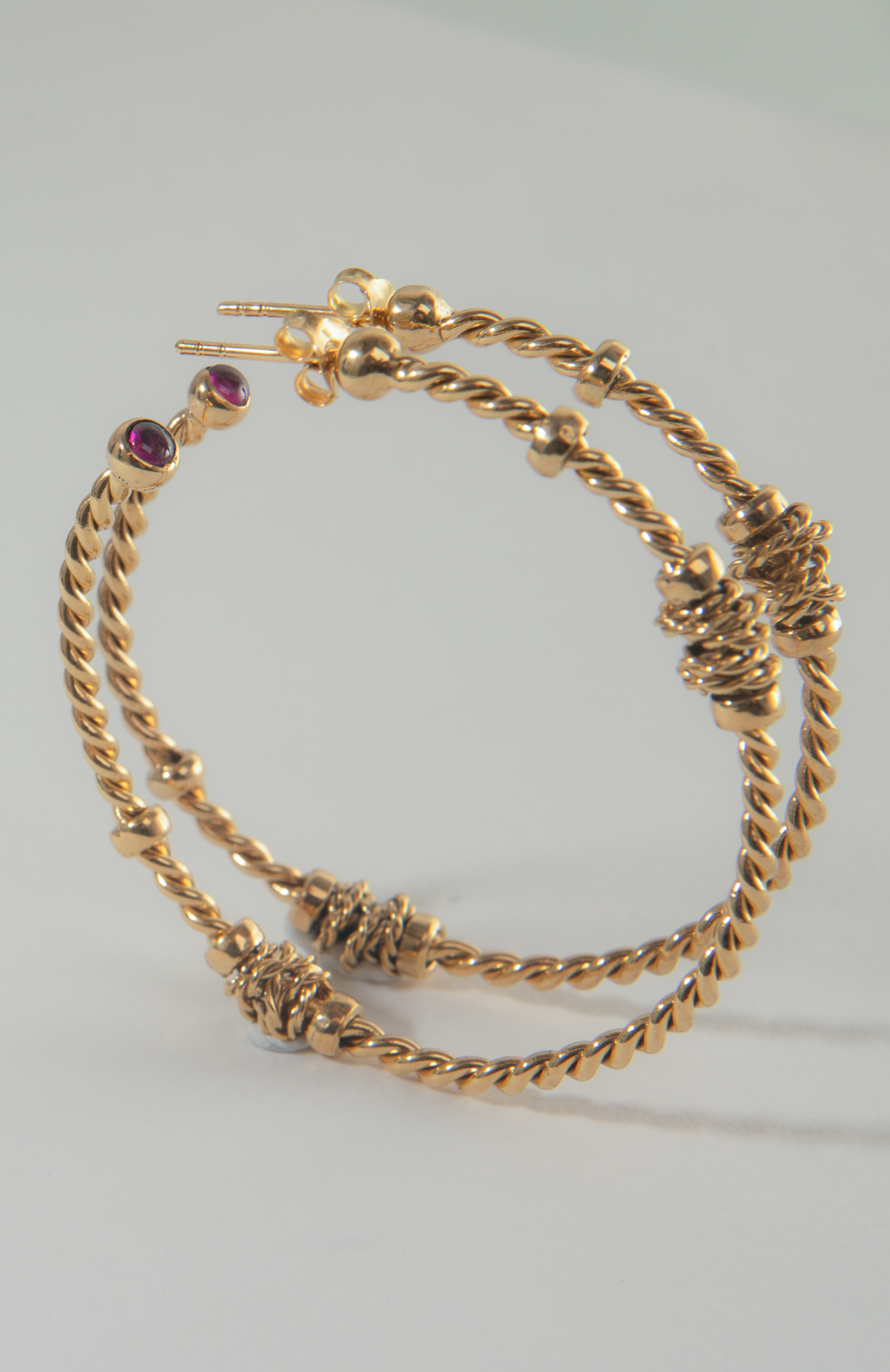 Isabelle Hoops 02