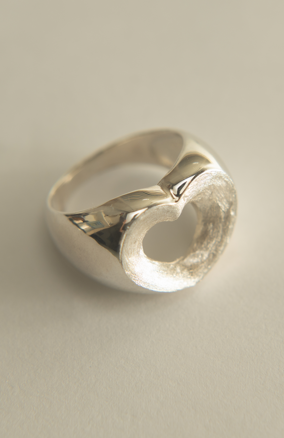 Amor Ring 01